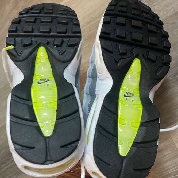 Nike Air Max 95 Recraft (GS) - Picture 5 of 6